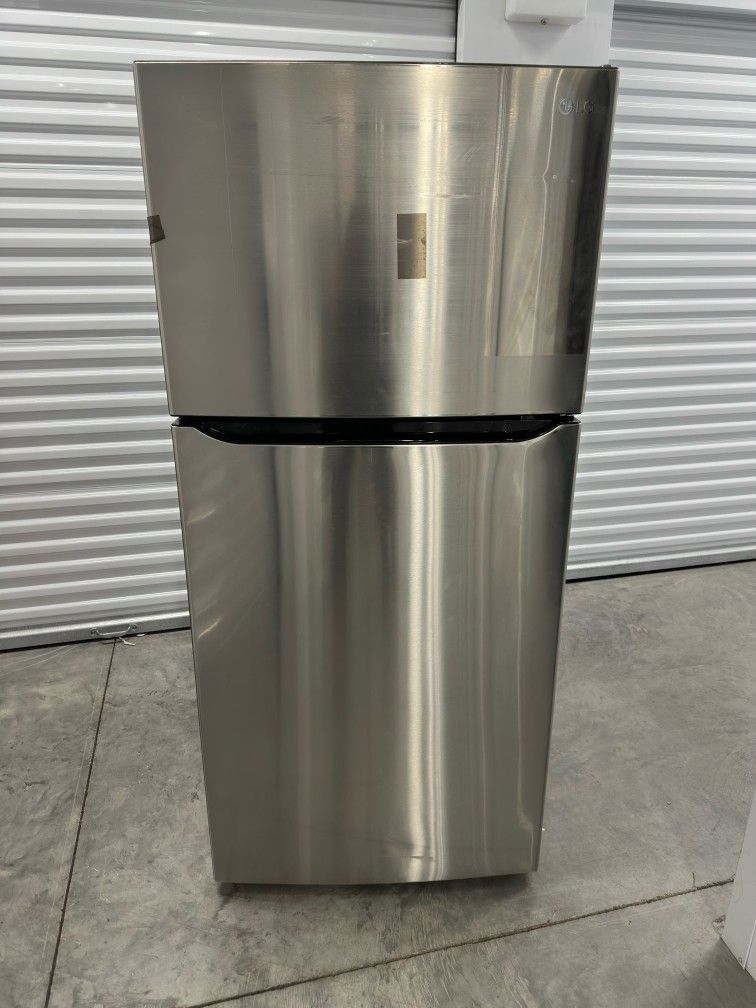 refrigerator