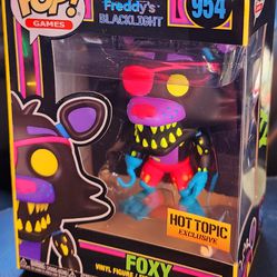 Funko Pop Five Nights At Freddy's Foxy Exclusive 