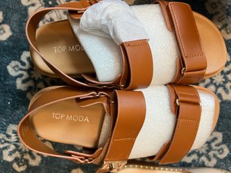 Sandals Size 6 1/2