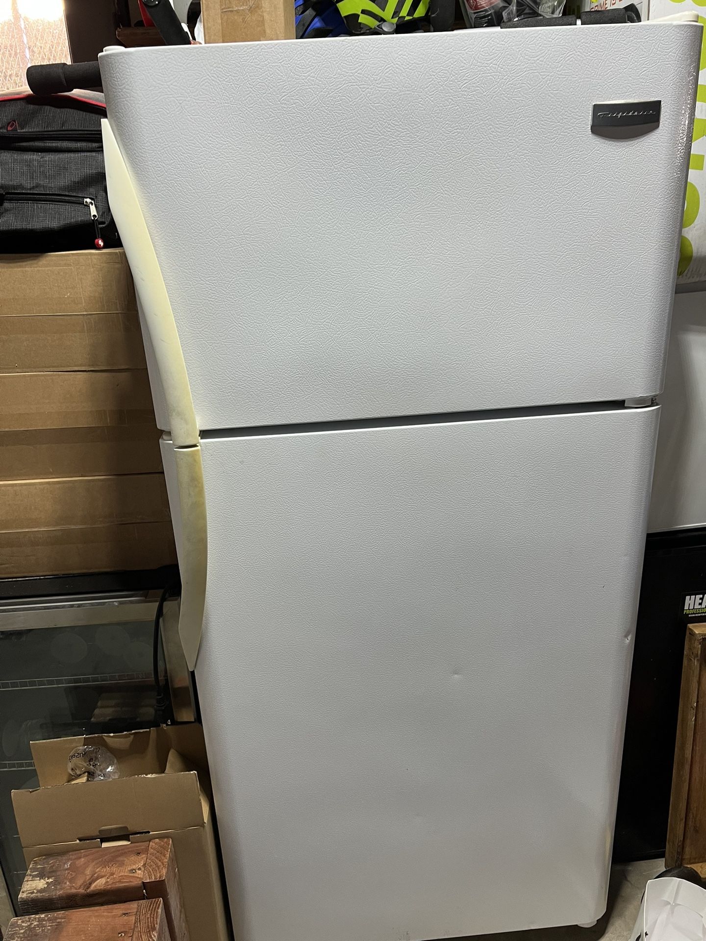 Refrigerator