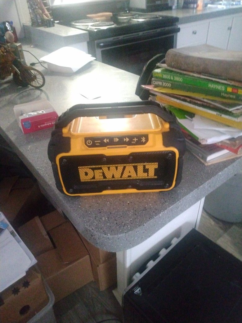 DeWalt Radio And Battery