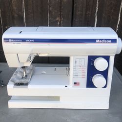 Husqvarna Viking Madison Sewing Machine With 