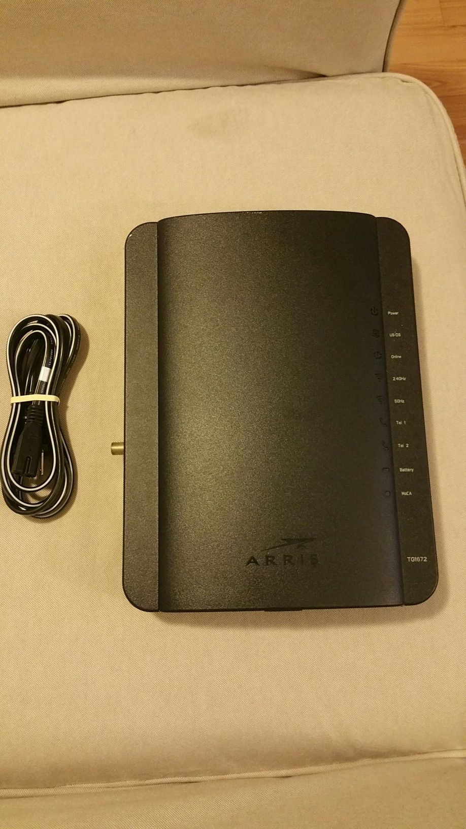Cable modem ARRIS TG1672G