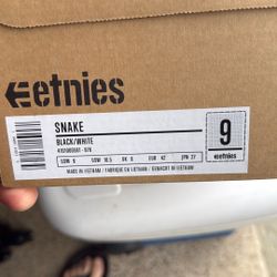 Etnies Skate Shoes. “Snake”