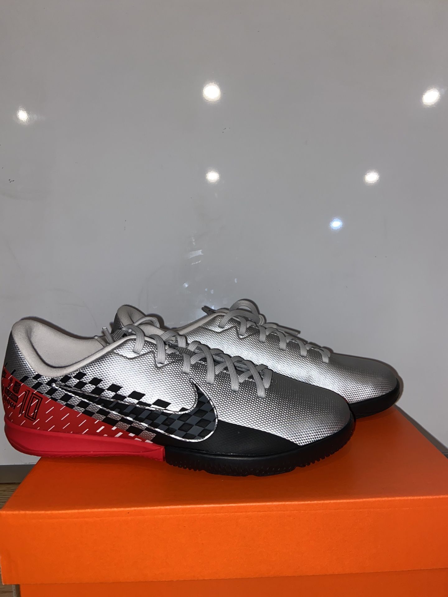 Nike Neymar Indoor Soccer Shoes