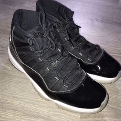Nike Air Jordan 11 Jubilee size 13  XI Black