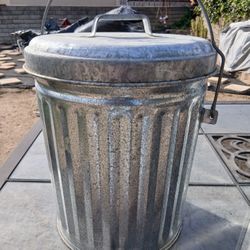 6 Gal Aluminum Utility Container