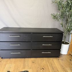 IKEA Malm Dresser