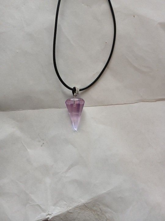 Lavender Pink Colored Crystal Like Pendant Clasp Necklace