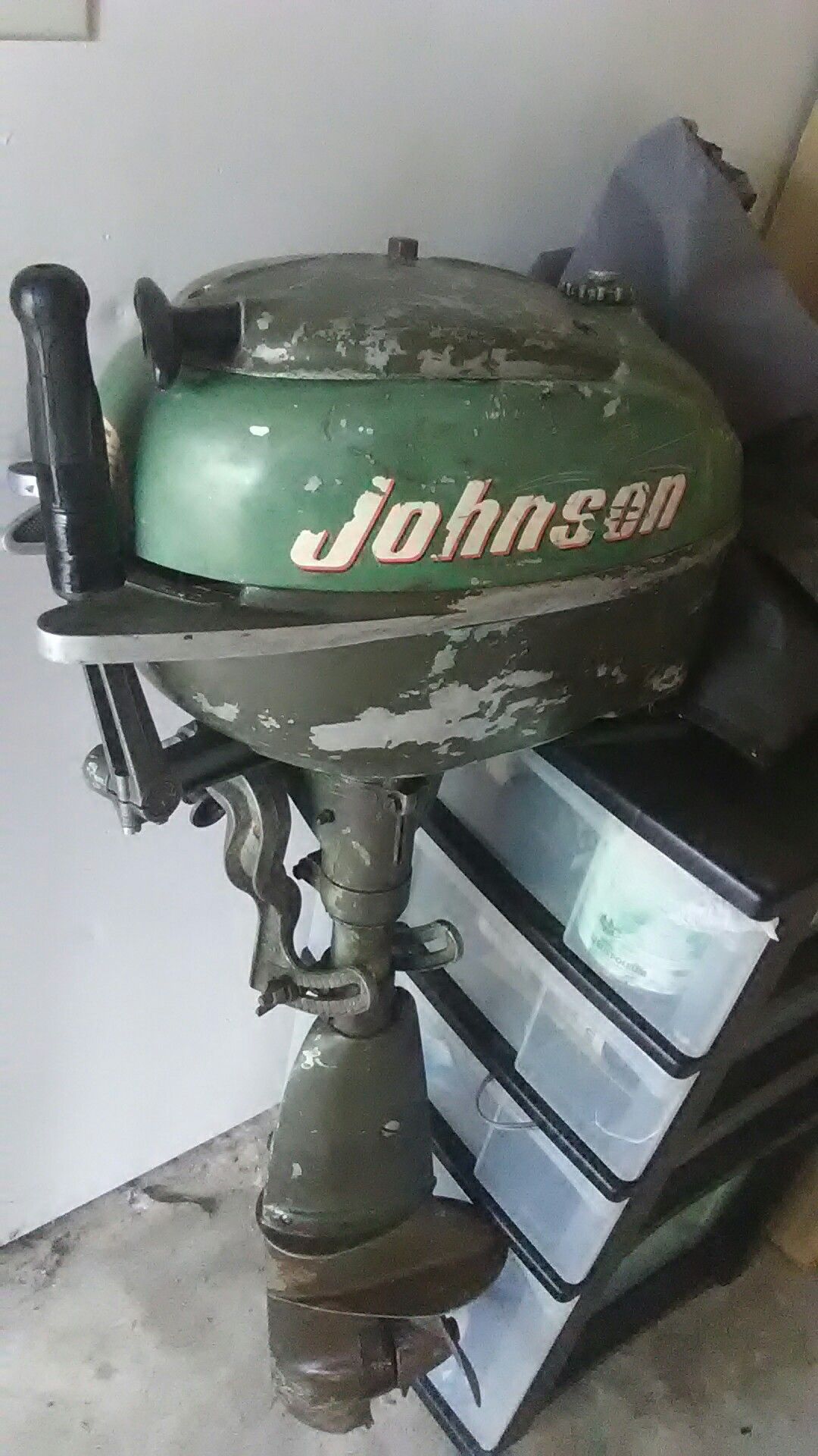 1964 Outbord Johnson Engine