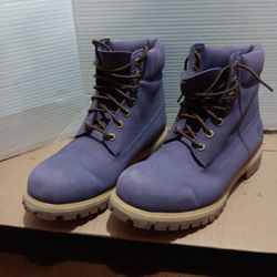 Purple timberland boots Paid.$159 +tax size 11 1/2 Like new Worn  2+3 TIMES  As you can see in the pics