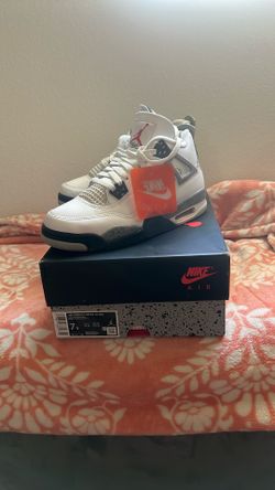 Jordan 4