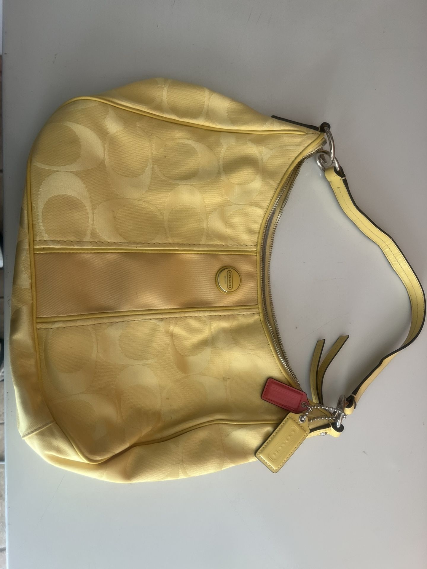 Coach Bag- Read Ad