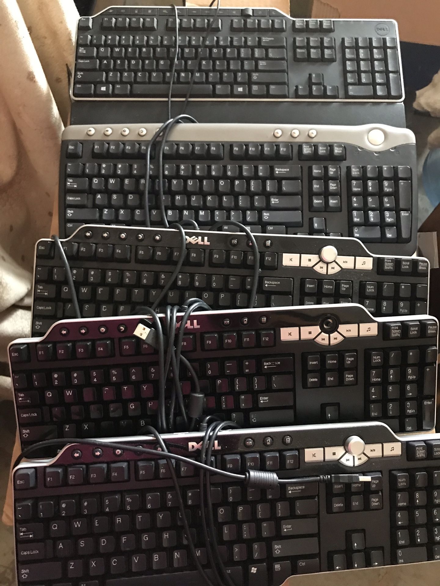 Dell hp logistic keyboards and mouse $10 each