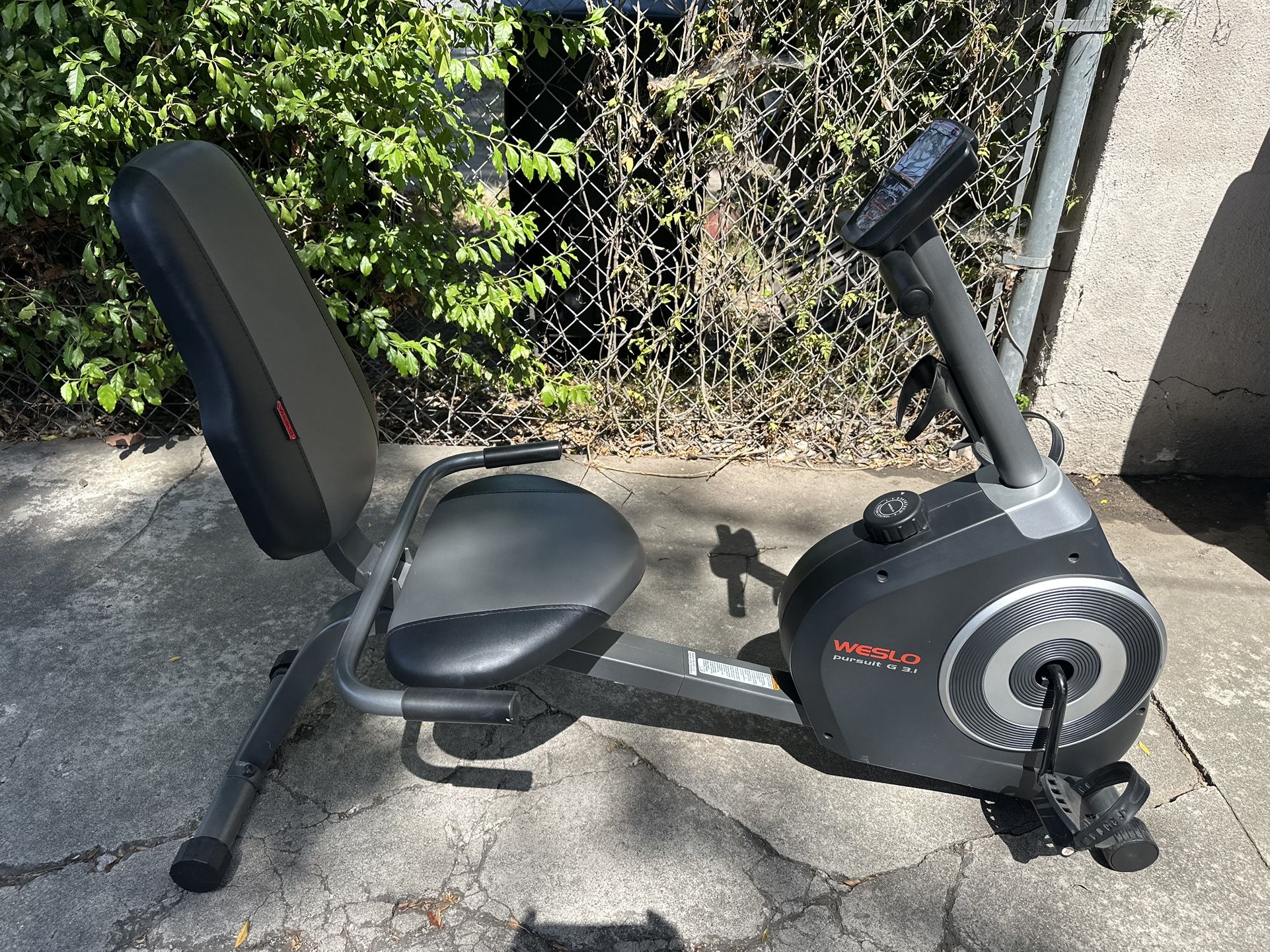 Weslo Pursuit G 3.1 Recumbent Exercise Bike