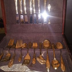 Farberware Gold Plated Silverware Set