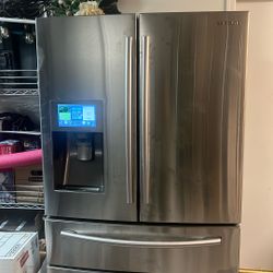Smart Refrigerator Samsung 