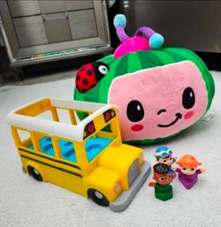 ✅️ Cocomelon Plush And School Bus Toy• Good Condition• $10firm