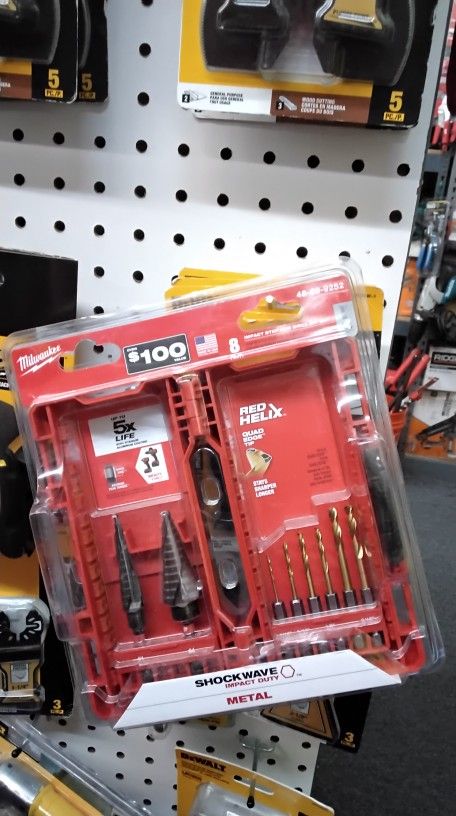 MILWAUKEE 8PC./P. IMPACT STEP AND DRILL BIT SET