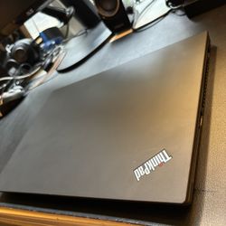 Lenovo Thinkpad T14 Gen 2 
