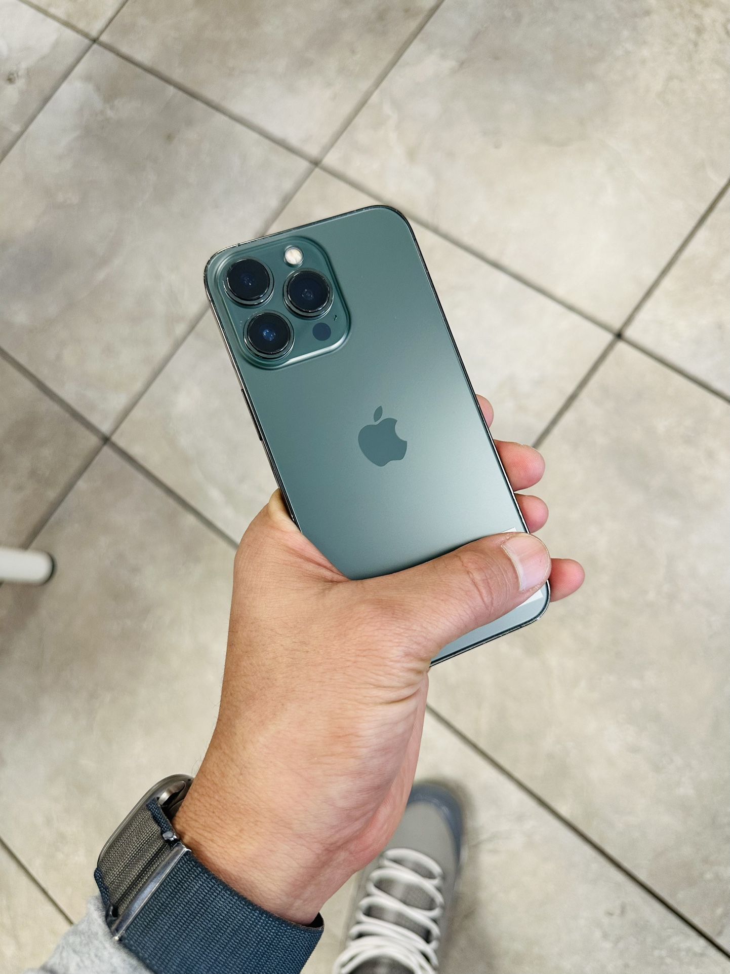 iPhone 13 Pro Unlocked