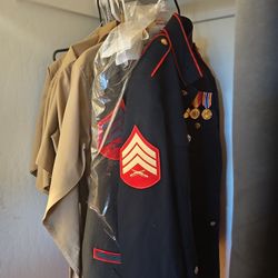 Marine Corps Uniforms
