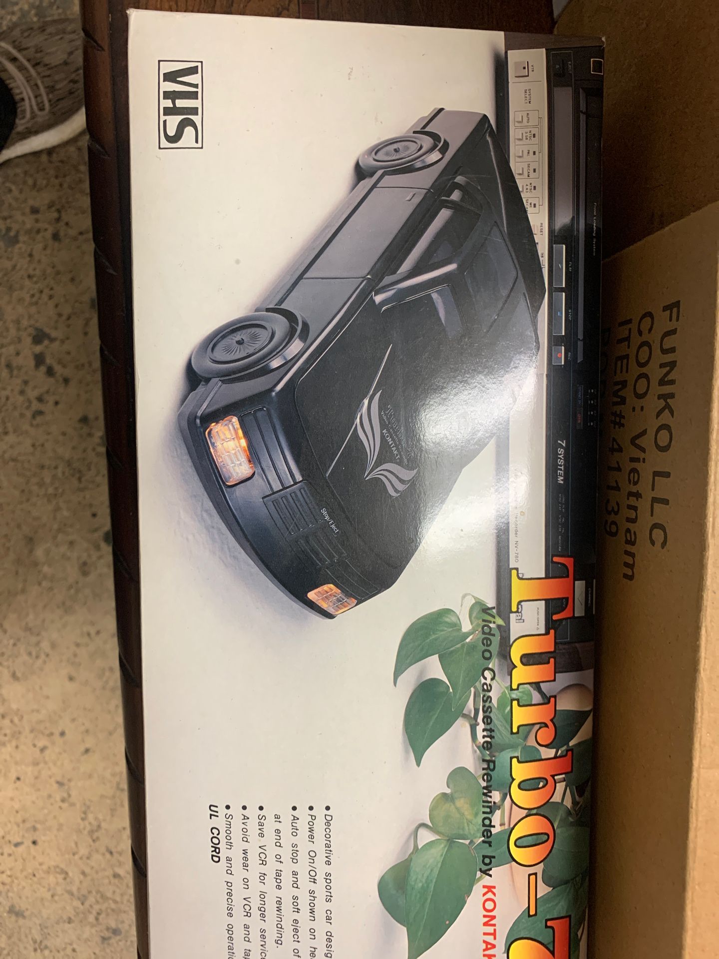 Turbo -7 Video cassette rewinder