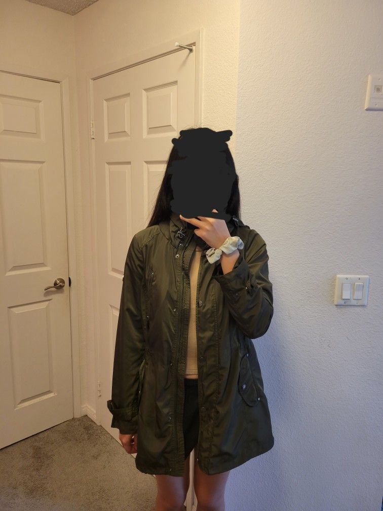 Michael Kors olive green jacket parka with zippable hood