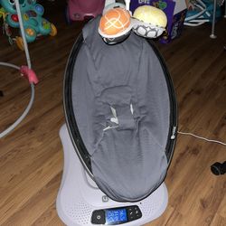 4Moms Mamaroo