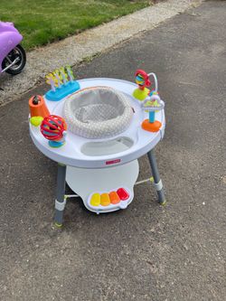 Skip Hop Activity Center