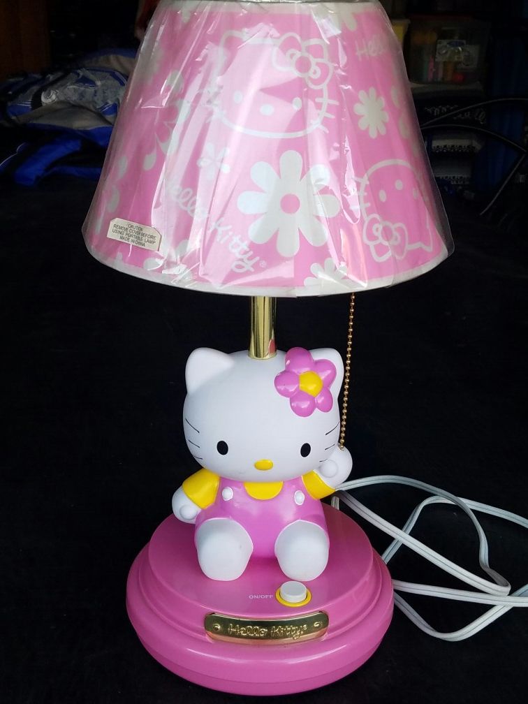 Hello Kitty Lamp