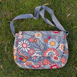 Vera Bradley "Tropical Evening" Ultralight Workstation Laptop Messenger Bag Tote