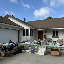 Garage sale 