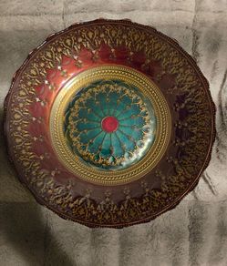 Ornate Gold Embossed Decorative Charger Plates - Vintage Style Table Decor
