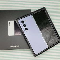 SAMSUNG GALAXY Z FOLD 5 5G UNLOCKED.   FREE SMARTWACH/ HEADPHONES. PAY $1 TODAY  REST IN  PAYMENTS.  NO CREDIT NEEDED FINANCING 