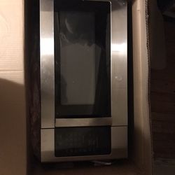 Seasons 1.7 Cubic Feet Over The Range Microwave