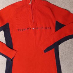 Women's Tommy Hilfiger Medium Sweater Long Sleeve Pullover Material
