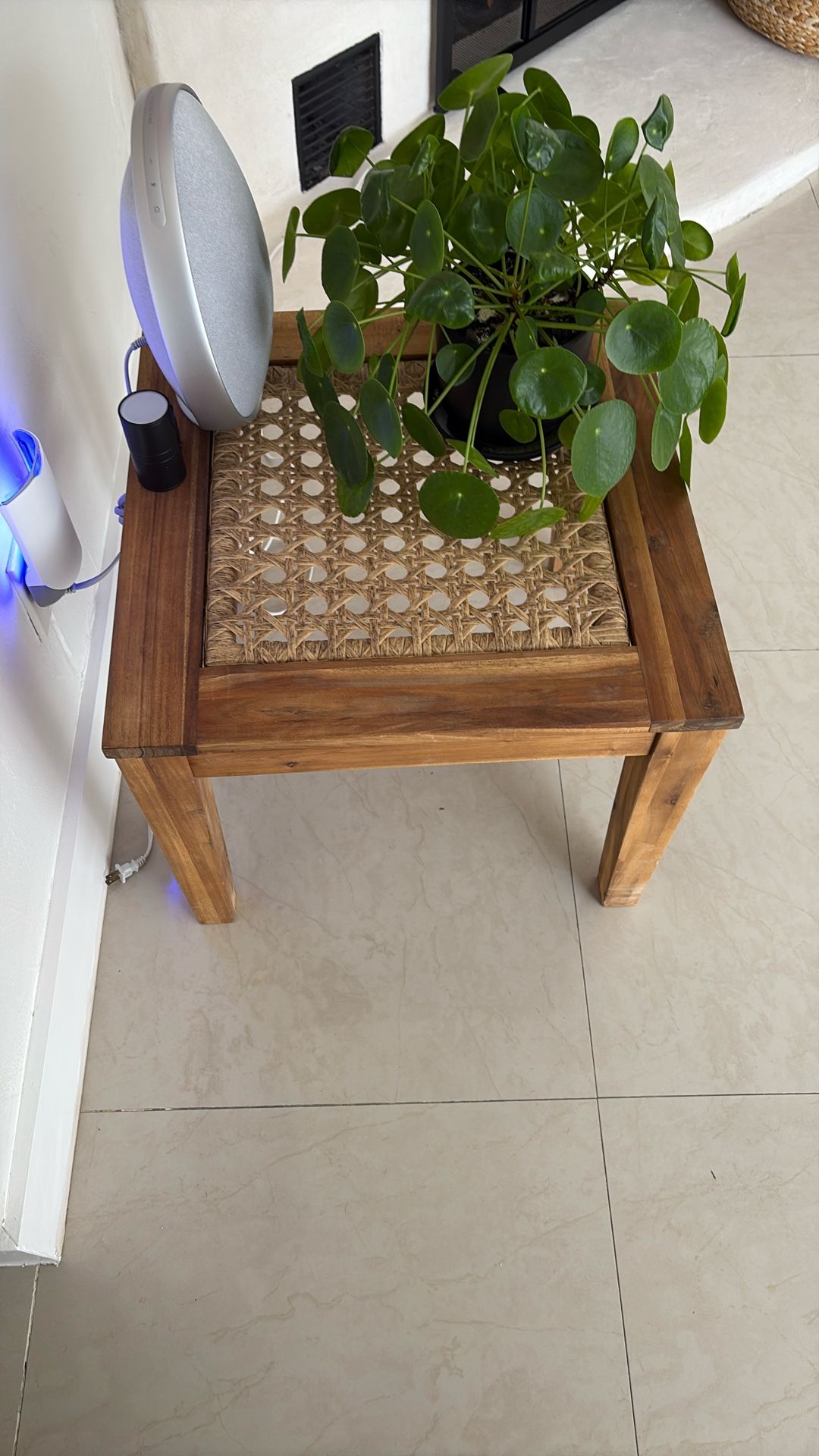 Coffee / Side Table