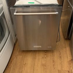 Kitchenaid Dishwasher 
