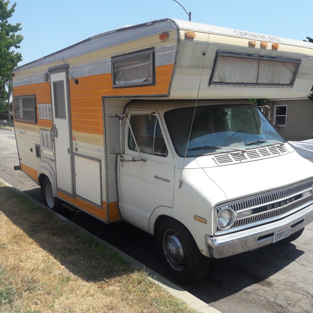 1973 dodge motorhome b300
