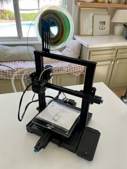 Creality Ender 3 v2 3D Printer