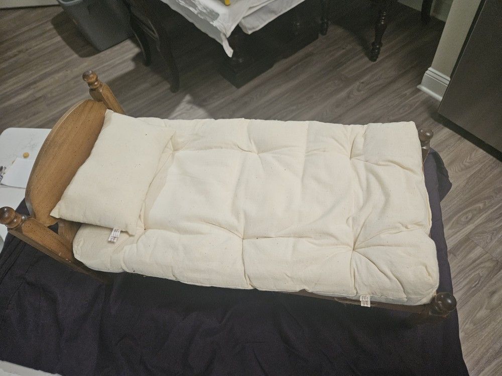American Girl Addy Rope Bed