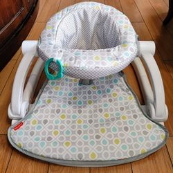 Fisher Price Sit Me Up Floor Seat. Fontana Pickup.