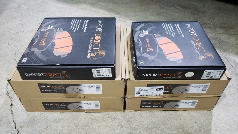 Brand New: COMPLETE Set of 15-23 Mercedes-Benz Brake Pads & Rotors