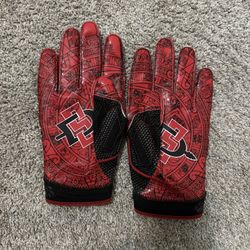 SDSU Gloves