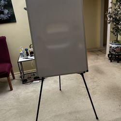 Heavy Duty Presentation Easel With What Board