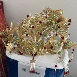  Chinese Wedding Bride Hair Accessory Chinese Crown Wedding Hair Accessories Golden Flower Floral Beaded Flapper Headband Jeweled Bridal Wedding Tiara