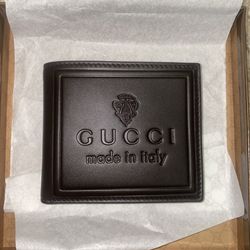 Brand New Mens Gucci Wallet never used