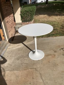 White Cocktail Table