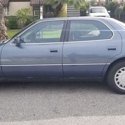 1990 Lexus LS 400